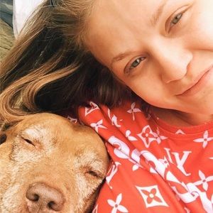 Meet your Posher, Christine